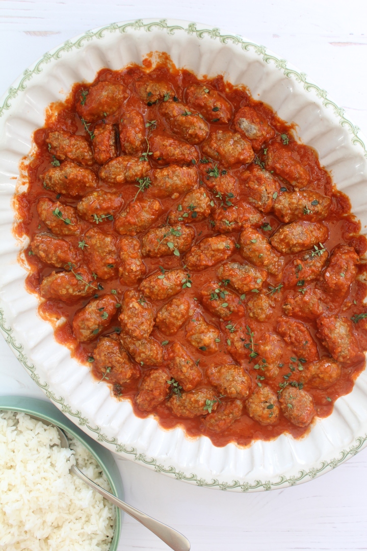 Greek Meatballs in Tomato Sauce/Soutzoukakia